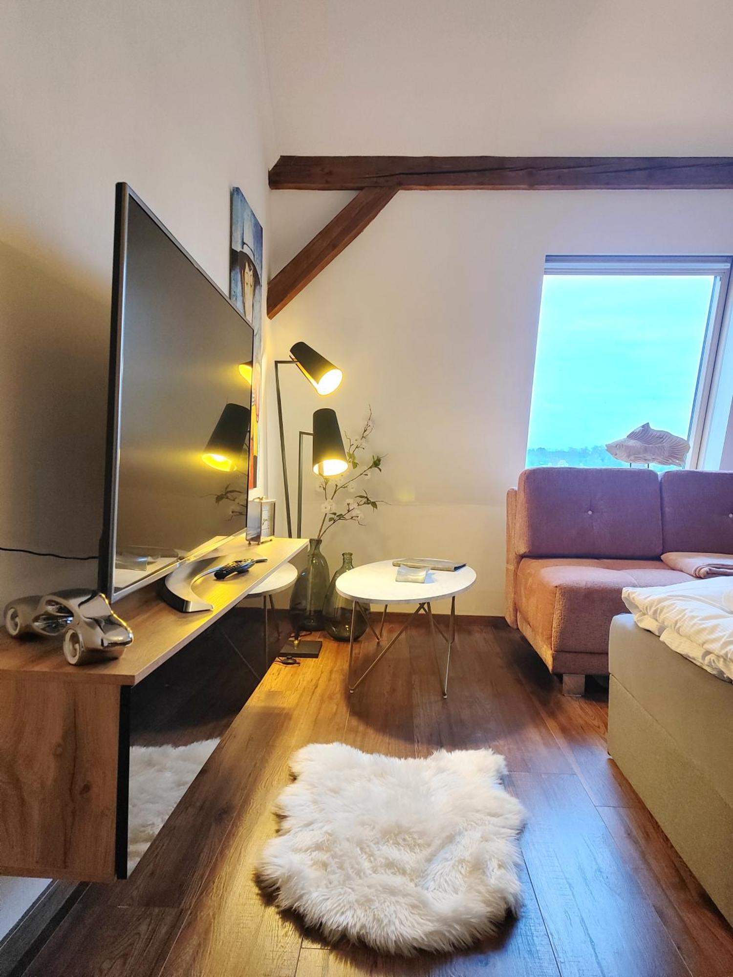 Bohnapartments Steigerwald - Natur In Der Stadt - Vollausstattung - Wlan - Gratis Parkplaetze 에르푸르트 외부 사진