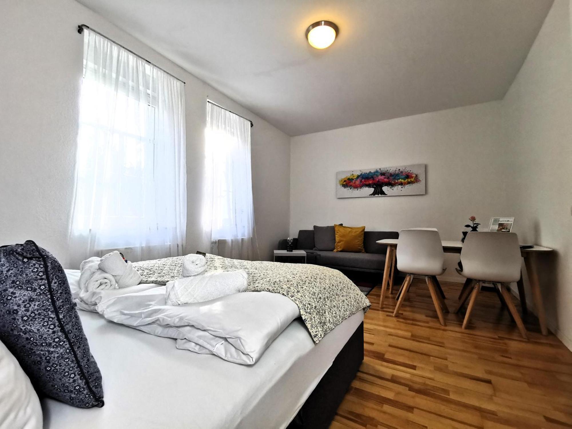 Bohnapartments Steigerwald - Natur In Der Stadt - Vollausstattung - Wlan - Gratis Parkplaetze 에르푸르트 외부 사진